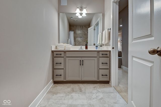 2015 Winthrop Avenue, Indianapolis, IN 46202