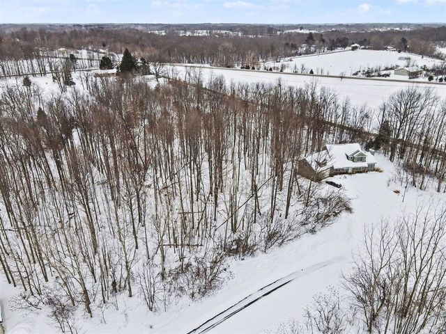 8655 Heron Court, Watervliet, MI 49098