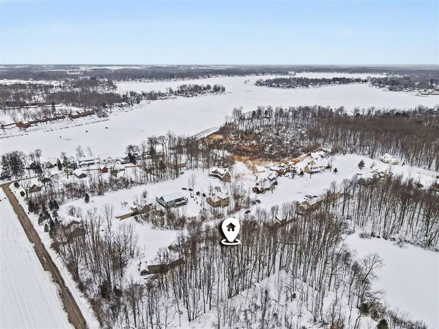 8655 Heron Court, Watervliet, MI 49098