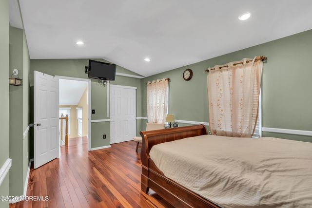 21 Concord Circle, Howell, NJ 07731