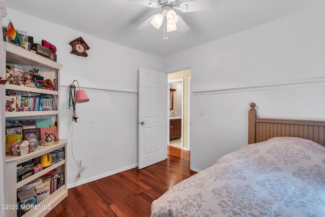 21 Concord Circle, Howell, NJ 07731