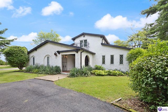 100 Roundtop Road, Elizabethtown, KY 42701