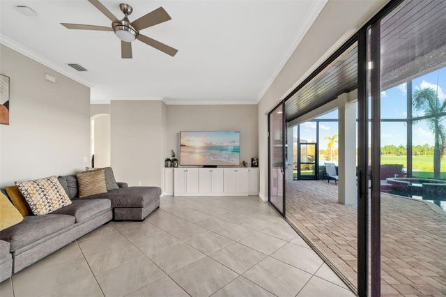 5619 MULLIGAN WAY, Bradenton, FL 34211