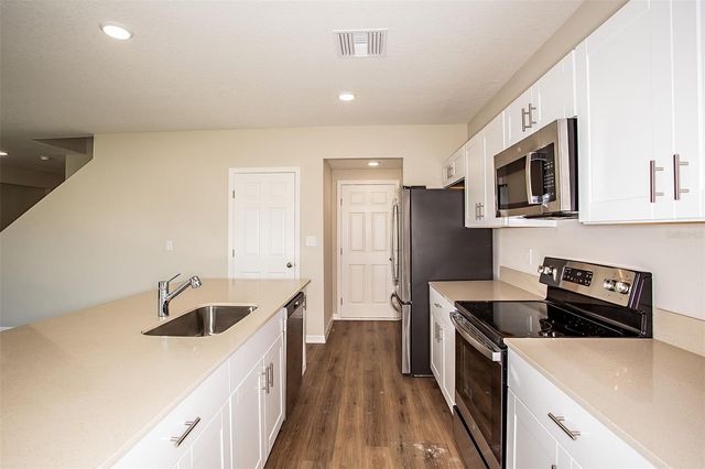 857 SAND SEA PLACE, Haines City, FL 33844