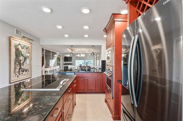 126 S 1ST STREET E 102, Tierra Verde, FL 33715