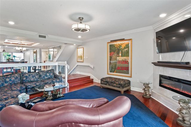 126 S 1ST STREET E 102, Tierra Verde, FL 33715