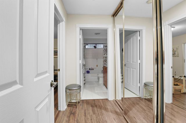 2404 Pin Oak Court, Palm Beach Gardens, FL 33410