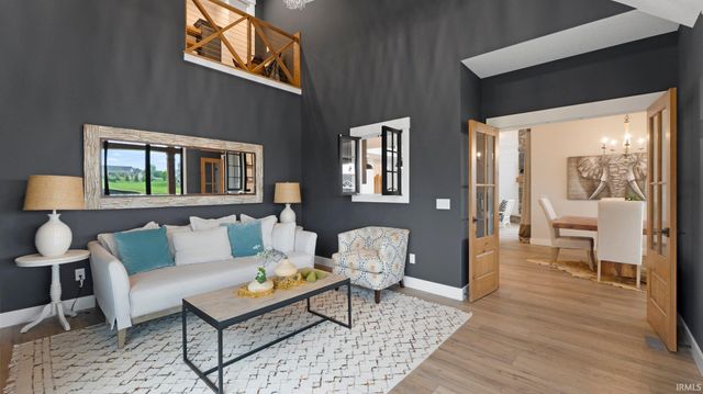 5272 Greyson Heights Drive, Auburn, IN 46706