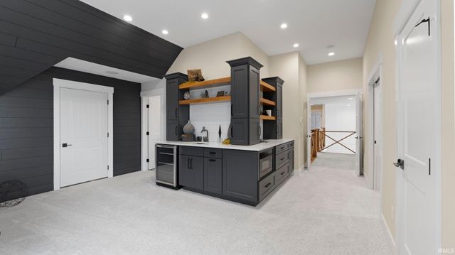 5272 Greyson Heights Drive, Auburn, IN 46706