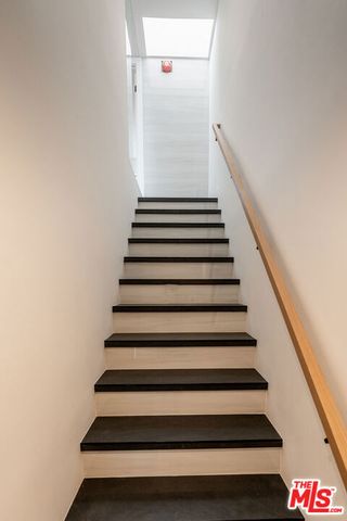 2500 Abbot Kinney Boulevard 11, Venice, CA 90291