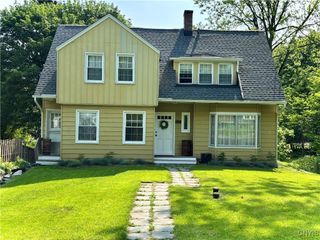 204 Roycroft Road, Dewitt, NY 13214