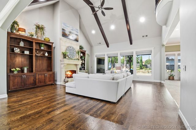 1113 W 108th Place S, Jenks, OK 74037