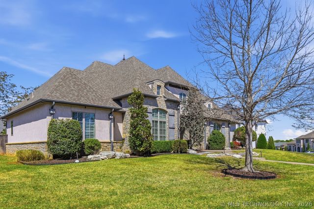 1113 W 108th Place S, Jenks, OK 74037