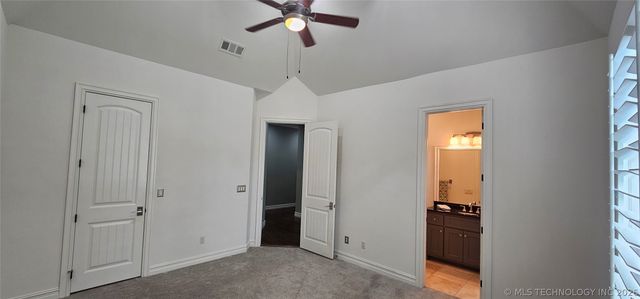 1113 W 108th Place S, Jenks, OK 74037
