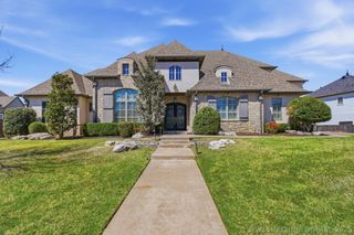 1113 W 108th Place S, Jenks, OK 74037