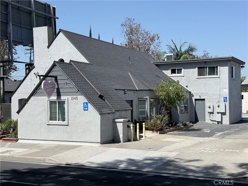 1145 W 17th Street, Santa Ana, CA 92706 — exterior