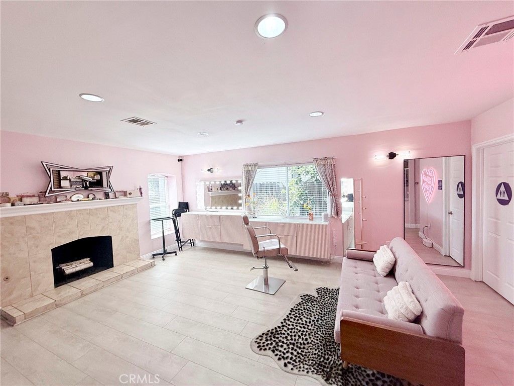 1145 W 17th Street, Santa Ana, CA 92706 — photo 4
