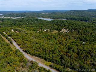 15 S 550 Road, Cookson, OK 74427