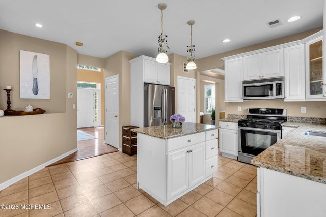 25 Hannah Place, Little Egg Harbor, NJ 08087