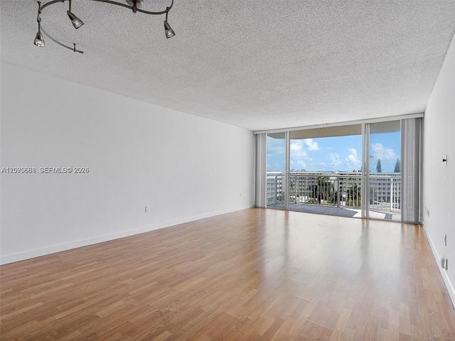 18021 Biscayne Boulevard 603, Aventura, FL 33160