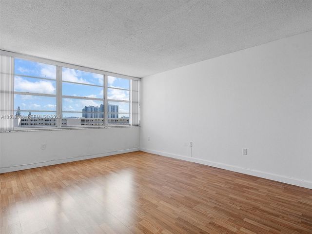 18021 Biscayne Boulevard 603, Aventura, FL 33160