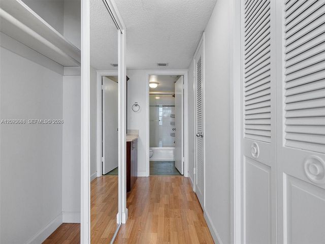 18021 Biscayne Boulevard 603, Aventura, FL 33160