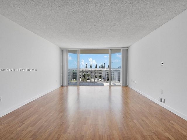 18021 Biscayne Boulevard 603, Aventura, FL 33160