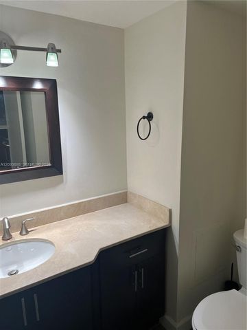 18021 Biscayne Boulevard 603, Aventura, FL 33160