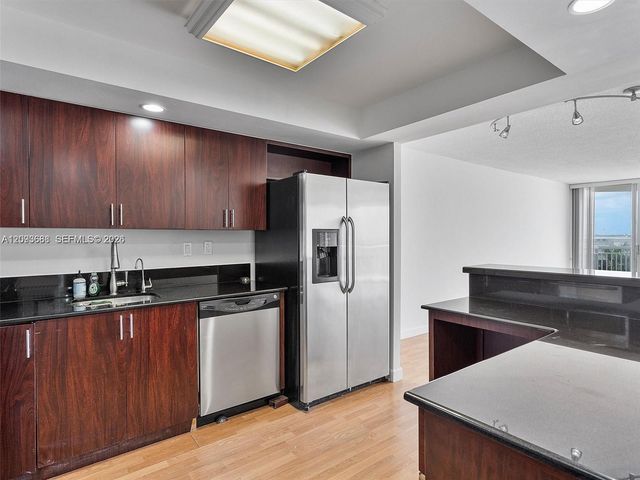 18021 Biscayne Boulevard 603, Aventura, FL 33160