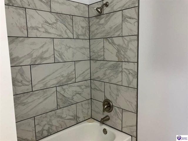 1512 Cypress Drive, Radcliff, KY 40160