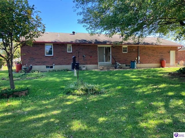 1512 Cypress Drive, Radcliff, KY 40160