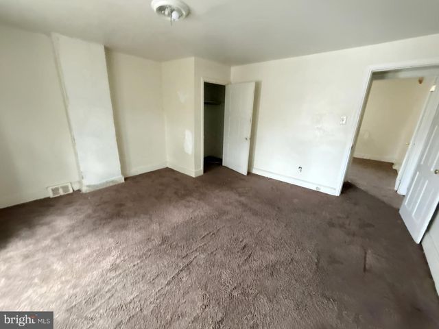 70 E SPRINGER ST, Philadelphia, PA 19119