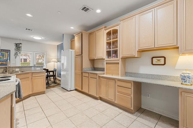 9824 Castlewood Drive, Plano, TX 75025