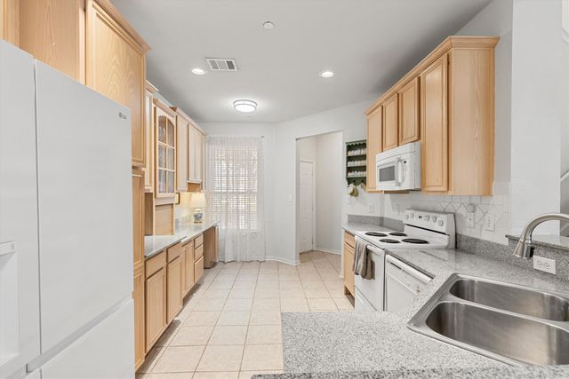 9824 Castlewood Drive, Plano, TX 75025