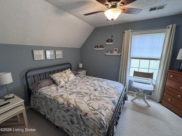 5100 Middlesex Dr, Louisville, KY 40245