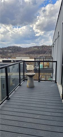 3725 Butler St. 503, Lawrenceville, PA 15201