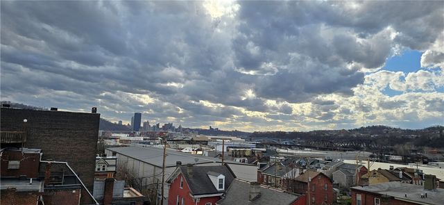 3725 Butler St. 503, Lawrenceville, PA 15201