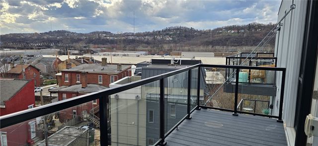 3725 Butler St. 503, Lawrenceville, PA 15201