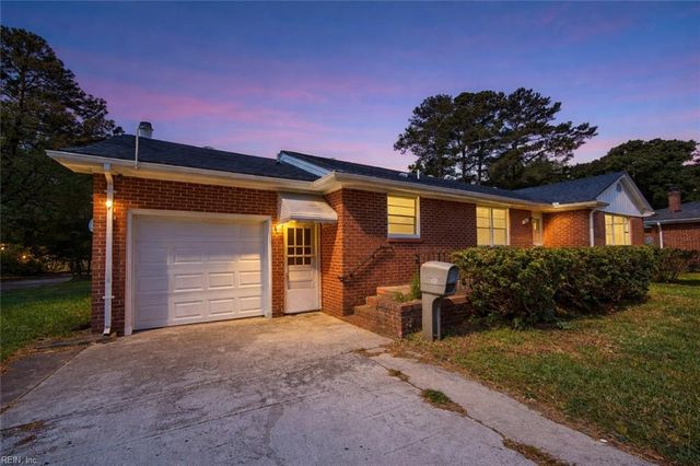 4425 Winchester DR, Portsmouth, VA 23707