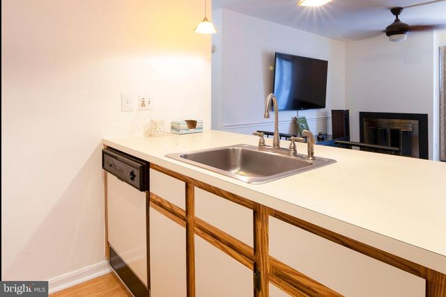 451 DURHAM CT, West Deptford, NJ 08051