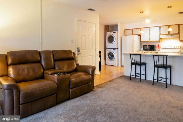 451 DURHAM CT, West Deptford, NJ 08051