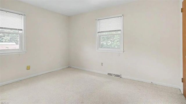 131 Madrid DR, Hampton, VA 23669
