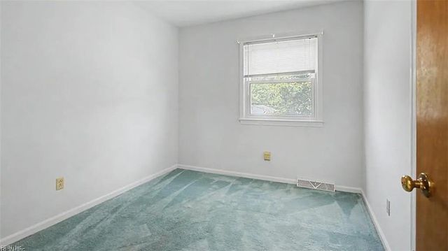 131 Madrid DR, Hampton, VA 23669