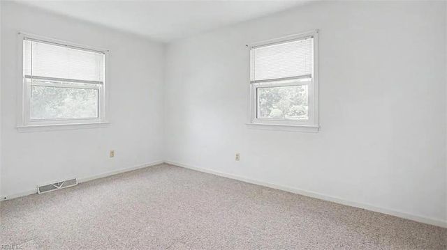 131 Madrid DR, Hampton, VA 23669