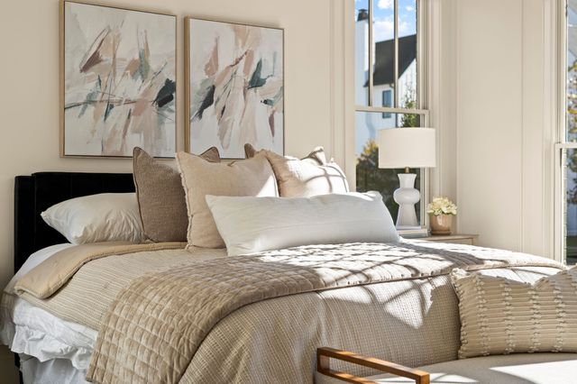 1304 McQuiddy Rd, Nashville, TN 37221