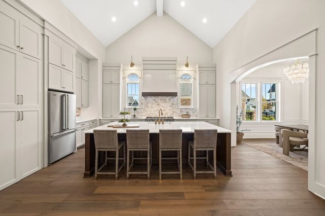 1304 McQuiddy Rd, Nashville, TN 37221