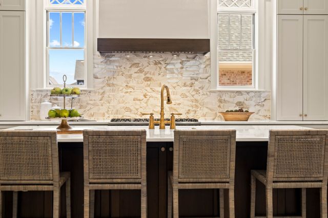 1304 McQuiddy Rd, Nashville, TN 37221