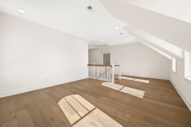 1304 McQuiddy Rd, Nashville, TN 37221