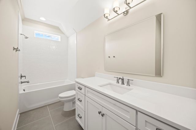 1304 McQuiddy Rd, Nashville, TN 37221