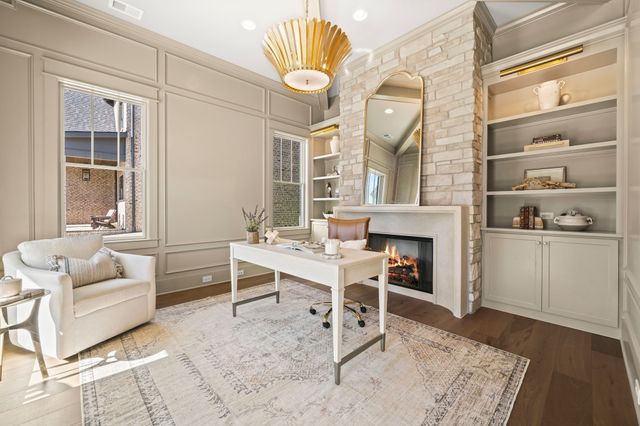 1304 McQuiddy Rd, Nashville, TN 37221